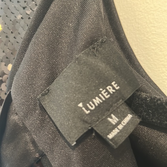 Lumiere Sequin Crop Top With Satin Bow Tie. Size M - Picture 3 of 3